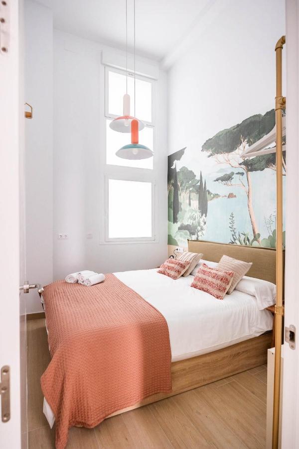 Ferienwohnung Pop Art Historia De Conde Negro Con Patio Privado Sevilla Exterior foto